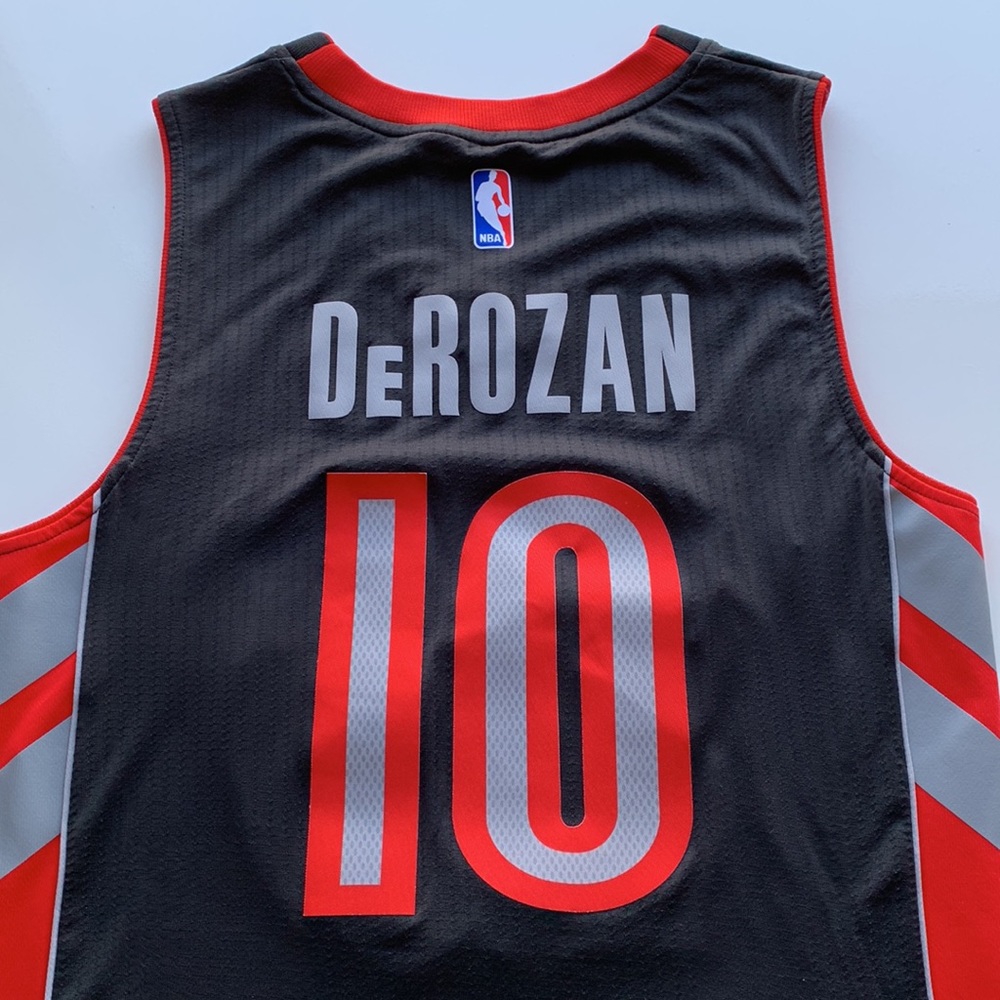 Demar DeRozan Vintage Toronto Raptors Adidas Jersey